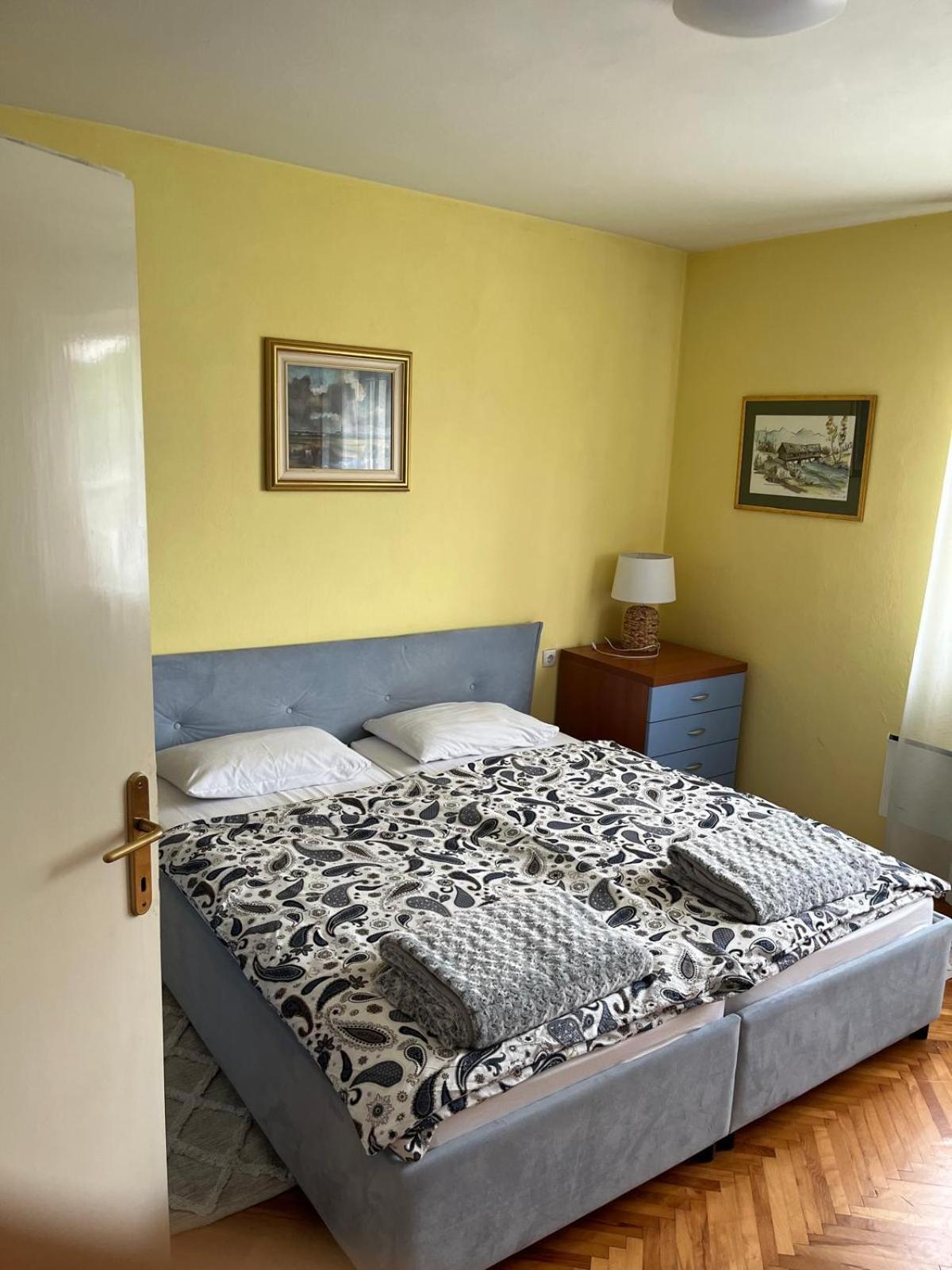 Apartman Ivka Gospić Exterior foto